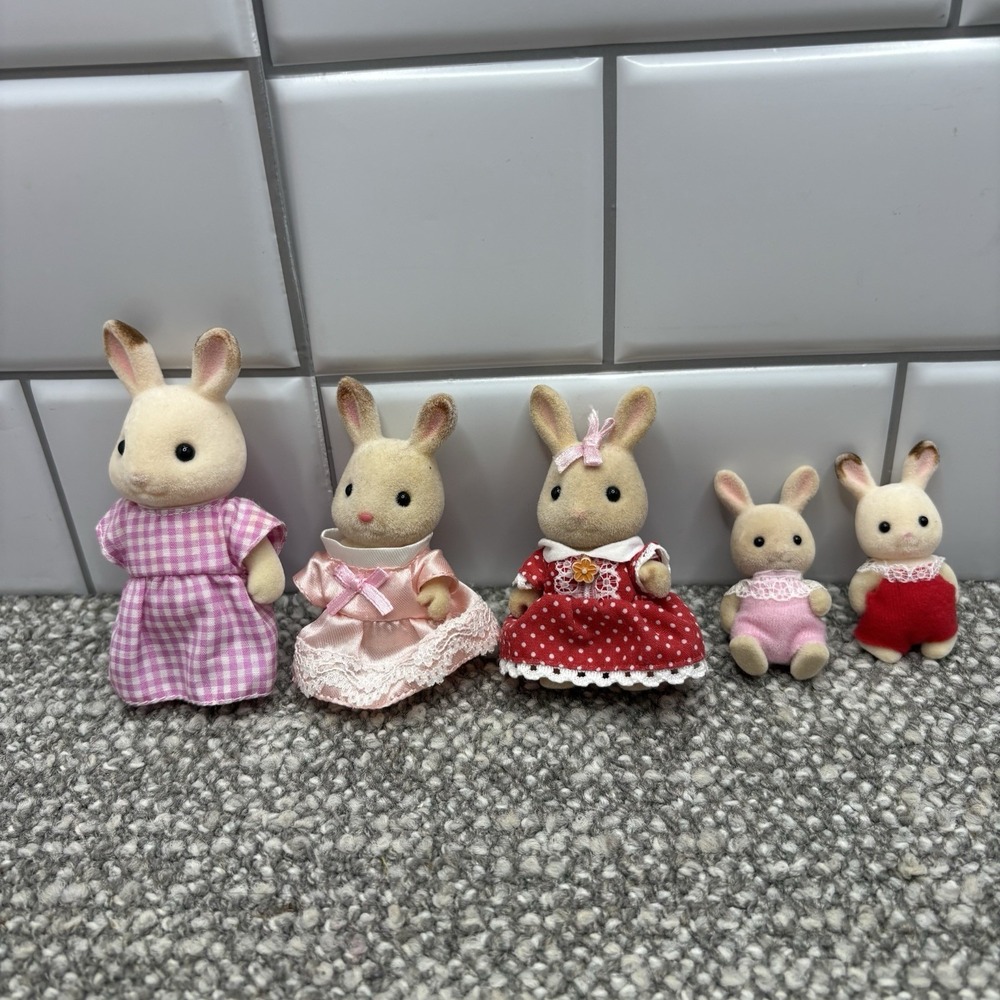 Calico Critters Sylvanian Families Chocolate Rabbits‎ Set Of 5 Epoch Dolls